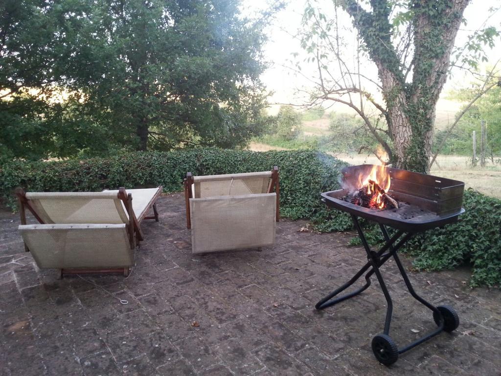 Agriturismo Torrenieri Da Alessandro П'єнца Екстер'єр фото
